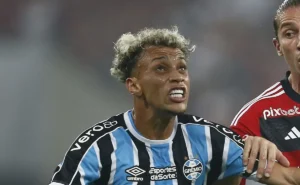 Dínamo de Moscou estipula valor e complica saída de Bitello, alvo do Cruzeiro