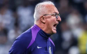 Dorival Caiu em Contradição: Reforço do Corinthians Já Estava Acertado Antes de Sua Chegada