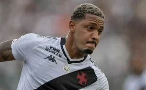Dívida milionária do Vasco com o Internacional por David: pagamento sem previsão Dívida milionária do Vasco com o Internacional por David: pagamento sem previsão