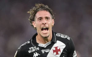 Ex-jogador de Portugal elogia Nuno Moreira e projeta convocação: “Excelente temporada”