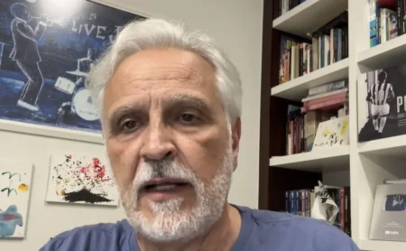 Fábio Sormani antecipa renovação de Neymar como presente de ano novo no Santos