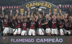 Flamengo: Campeão Brasileiro e Igualdade com Gigantes do Século XXI