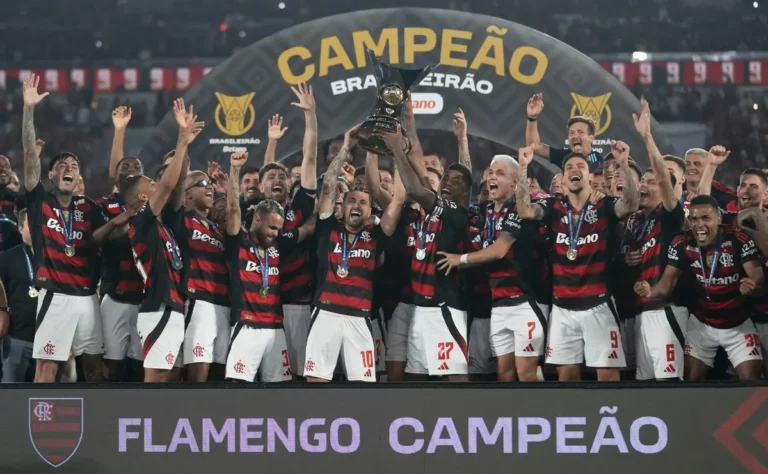 Flamengo: Campeão Brasileiro e Igualdade com Gigantes do Século XXI