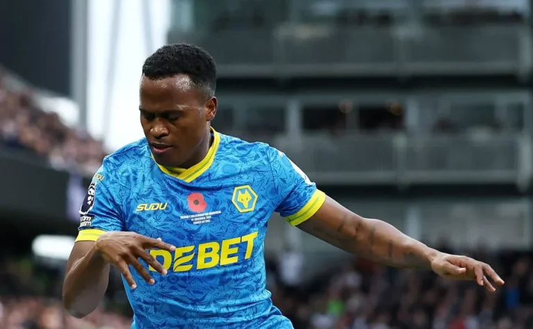 Flamengo celebra chegada de Jhon Arias e novidade envia recado a rivais com acordo Flamengo celebra chegada de Jhon Arias e novidade envia recado a rivais com acordo