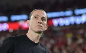 Flamengo define data de reapresentação do elenco e aposta no sub-20 no início da temporada de 2026