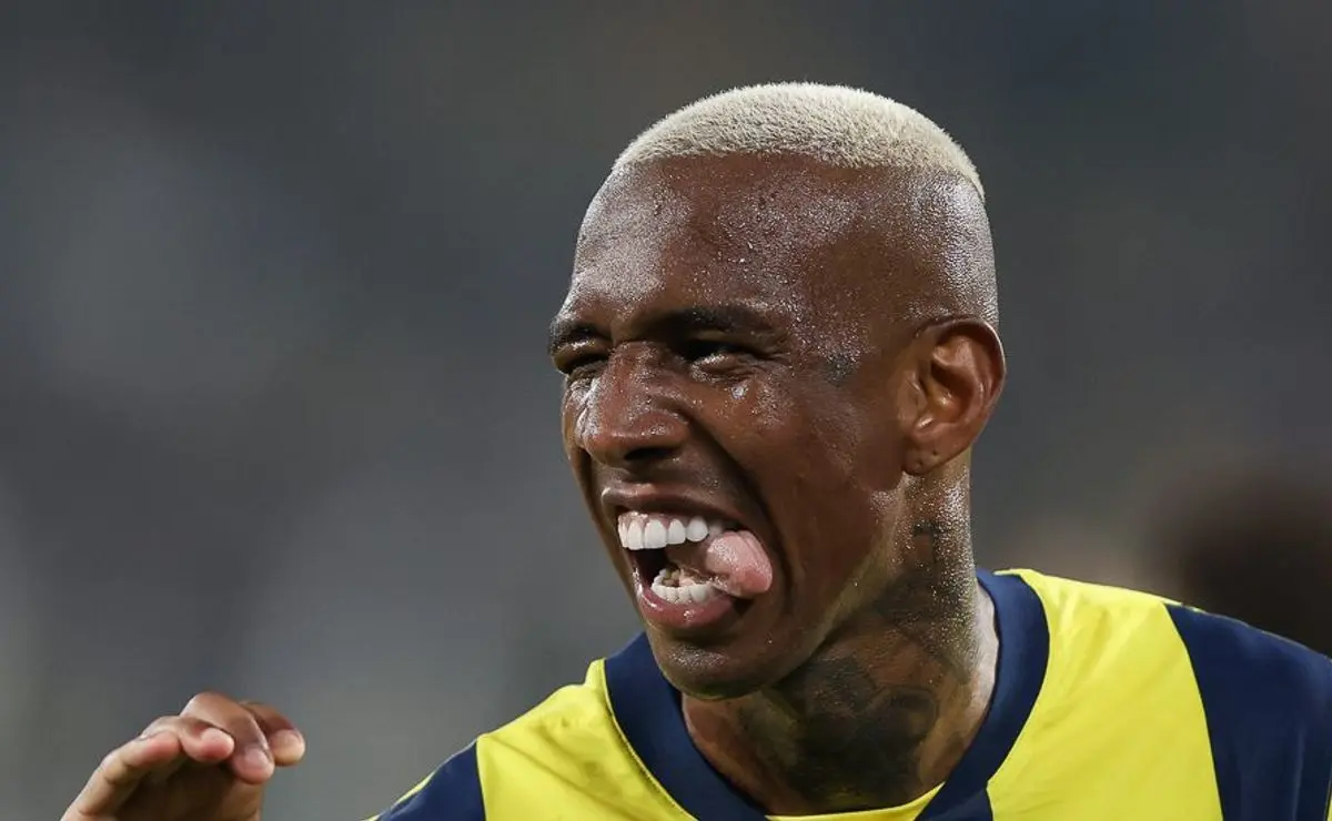 Flamengo desiste de Anderson Talisca devido a valores da contratação