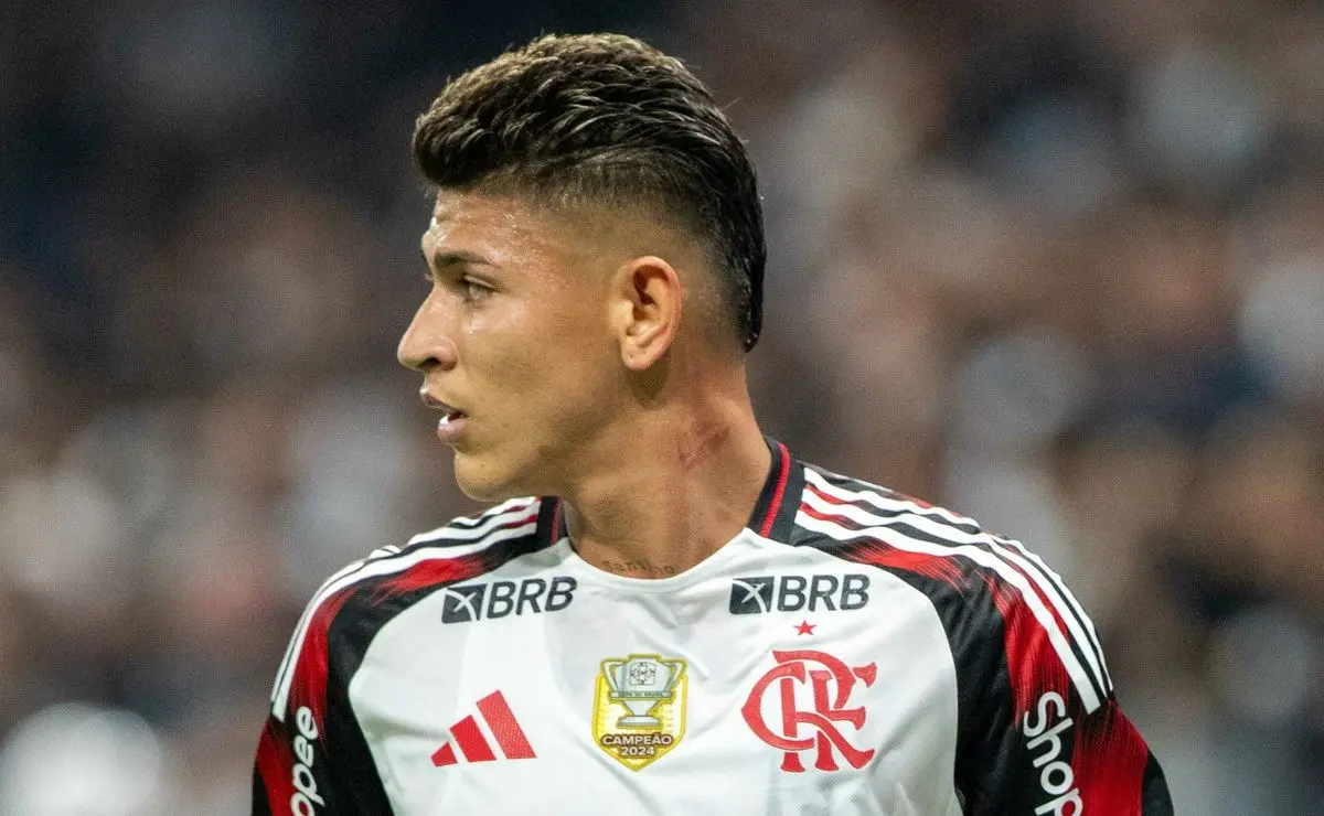 Flamengo estipula valor de R$ 260 milhões para venda de Carrascal