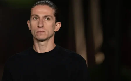 Flamengo faz nova proposta a Filipe Luís e espera decisão do treinador sobre renovação