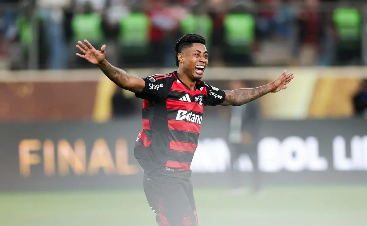 Flamengo x Cruz Azul: Imprensa aponta favoritismo do Mengão na Copa Intercontinental Flamengo x Cruz Azul: Imprensa aponta favoritismo do Mengão na Copa Intercontinental