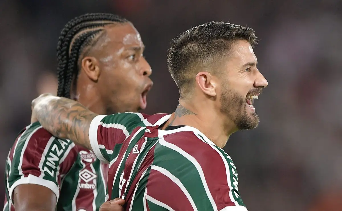 Fluminense libera Keno, Thiago Santos e Everaldo em reformulação do elenco