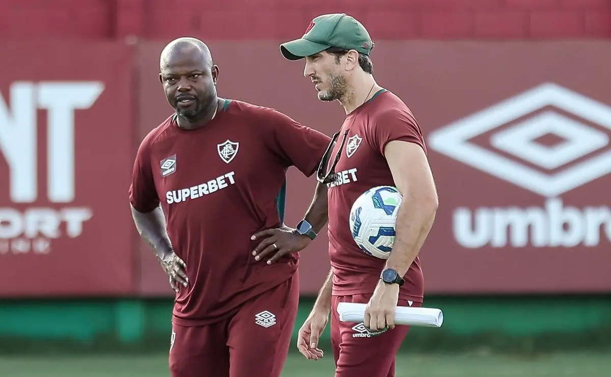 Fluminense planeja elencos distintos para Carioca e Brasileirão e define data de reapresentação