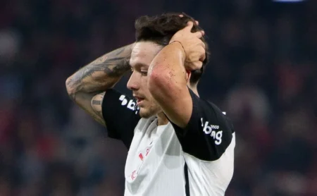 Garro iguala em 2025 seu pior desempenho de gols pelo Corinthians, marca de 2022 no Talleres.