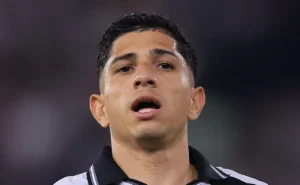 Grêmio desiste de Savarino após negociação malsucedida