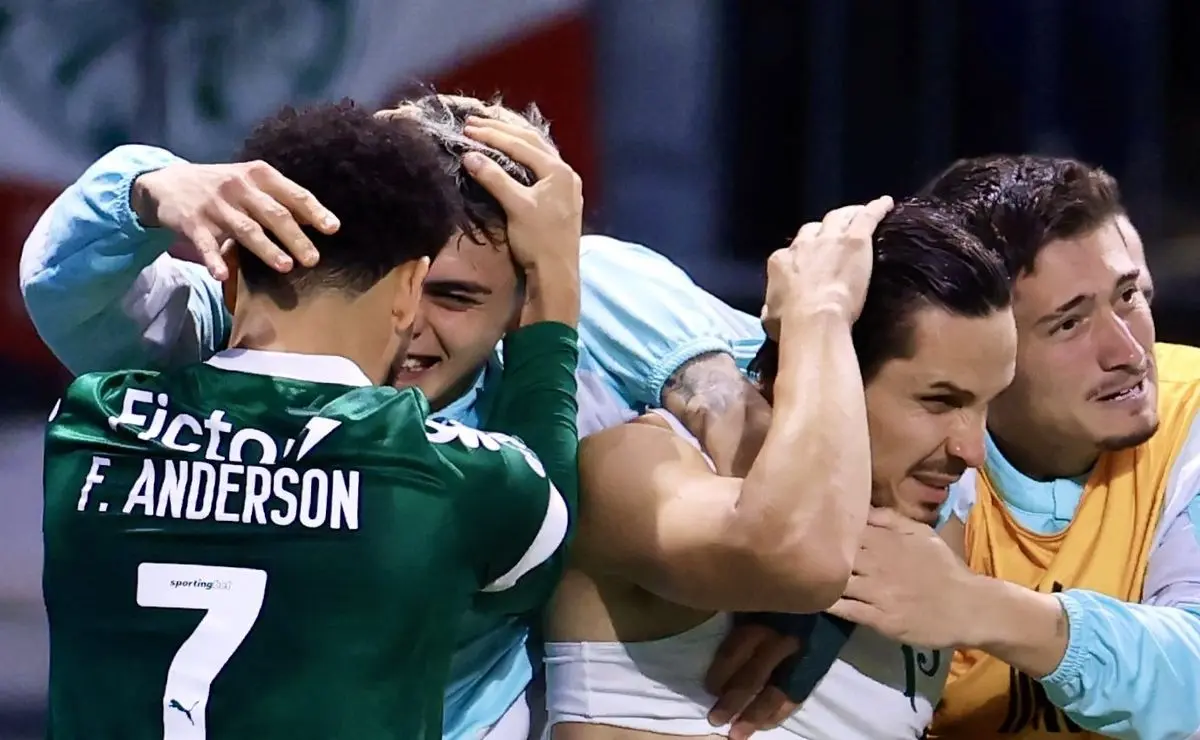 Grêmio mantém o interesse em Veiga e pode usar recursos da venda de Alysson para negociar com o Palmeiras Grêmio mantém o interesse em Veiga e pode usar recursos da venda de Alysson para negociar com o Palmeiras