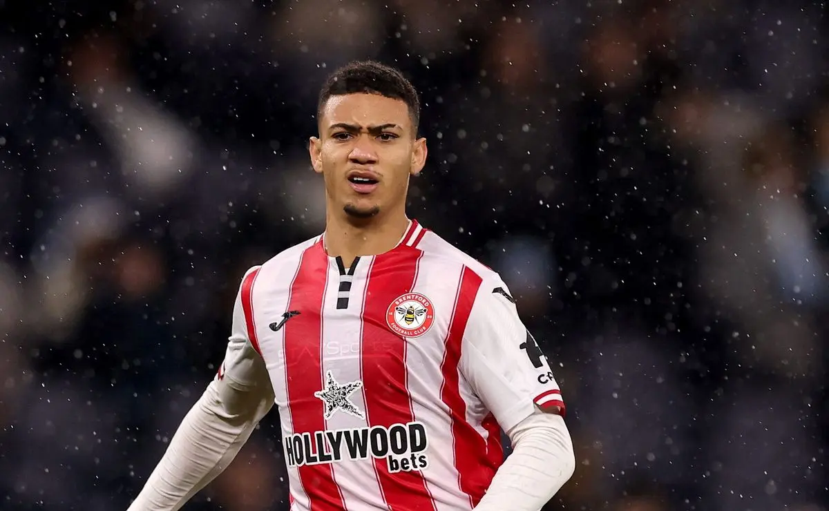 Gustavo Nunes vive momento difícil na Premier League e torcida gremista o quer de volta