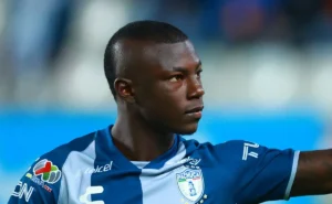 Hinestroza no Santos: Negociação com Atlético Nacional pode incluir Morelos