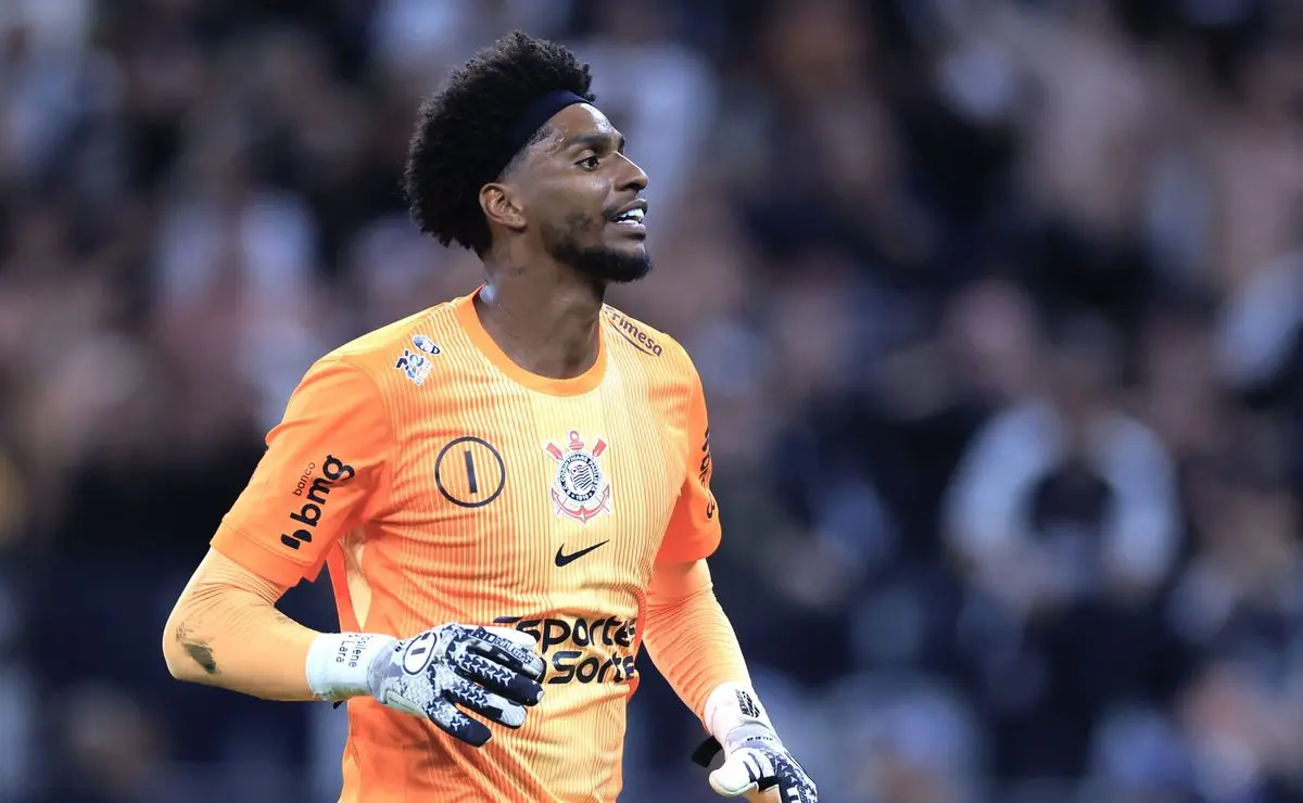 Hugo Souza: Invencível contra o Vasco, busca o título da Copa do Brasil