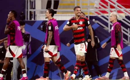 Imprensa indica favorito em Flamengo x PSG na final do Intercontinental: “Chega com a melhor chance” Imprensa indica favorito em Flamengo x PSG na final do Intercontinental: “Chega com a melhor chance”