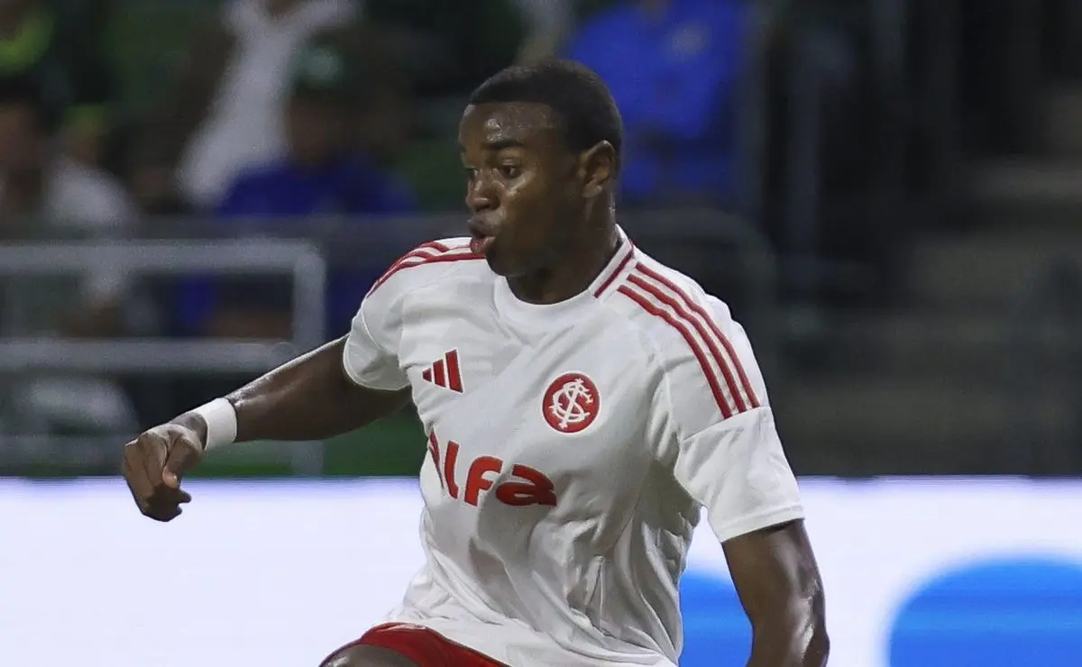 Inter detalha encaminhamento de vendas de Luis Otávio e Ricardo Mathias após interesse externo