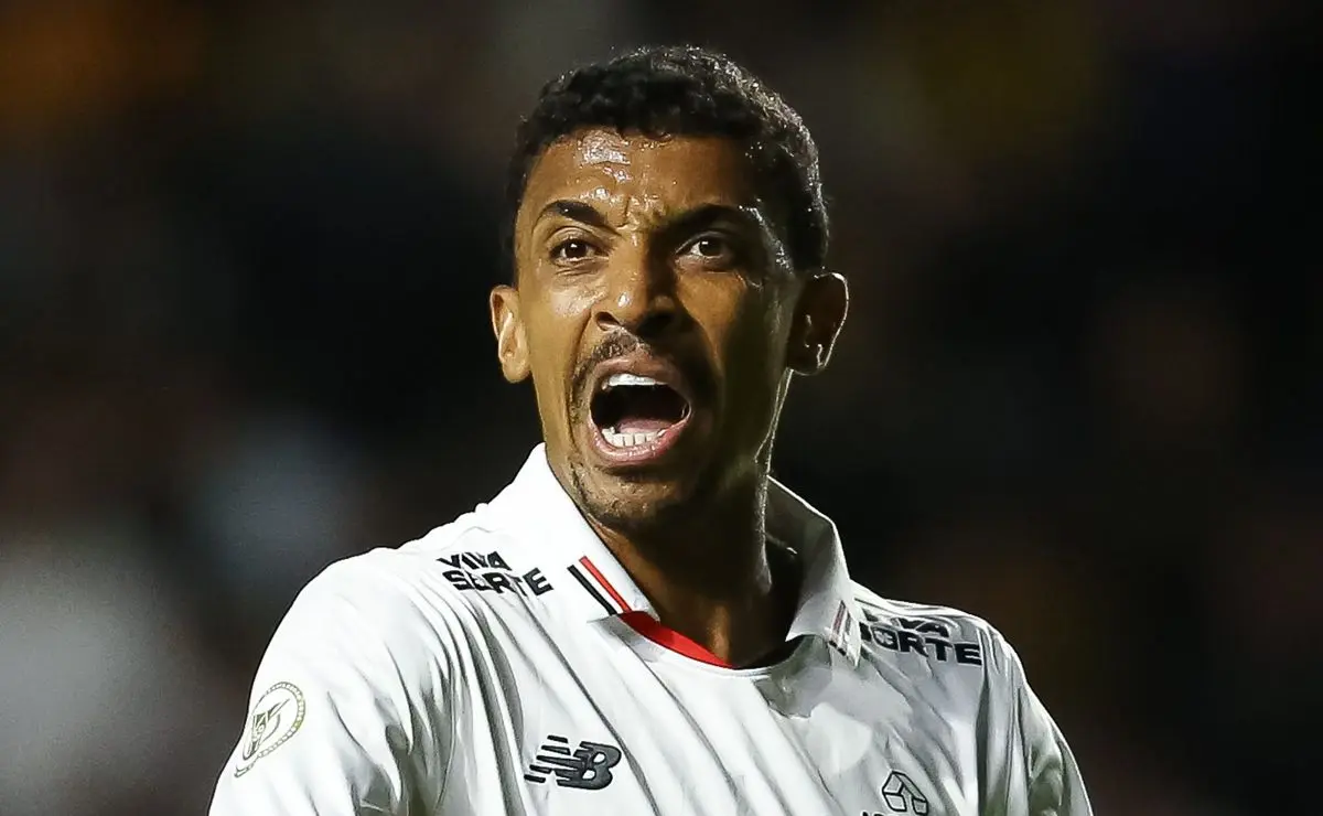 Internacional define contratação de Luiz Gustavo e aguarda aval de Pezzolano