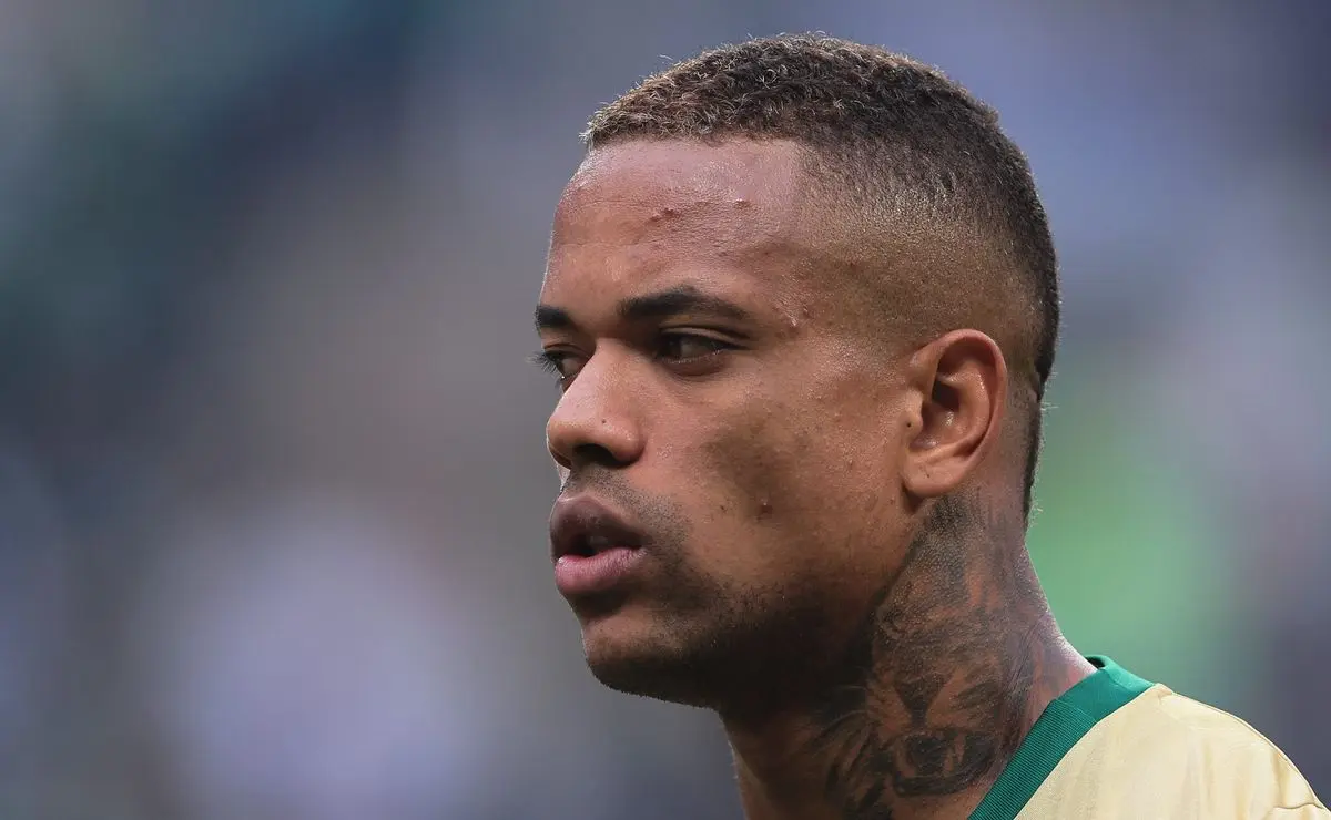 Leila libera lateral e Palmeiras encaminha empréstimo de Caio Paulista ao Grêmio