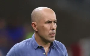 Leonardo Jardim não será o substituto de Filipe Luís no Flamengo: negócio descartado Leonardo Jardim não será o substituto de Filipe Luís no Flamengo: negócio descartado