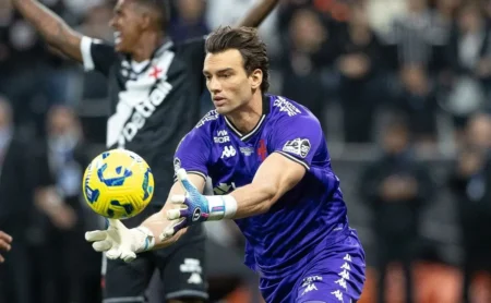 Léo Jardim analisa empate entre Corinthians e Vasco e surpreende com lamentação: “Poderíamos ter…”