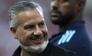 Léo Ortiz no radar do futebol europeu: RB Leipzig avança por zagueiro do Flamengo