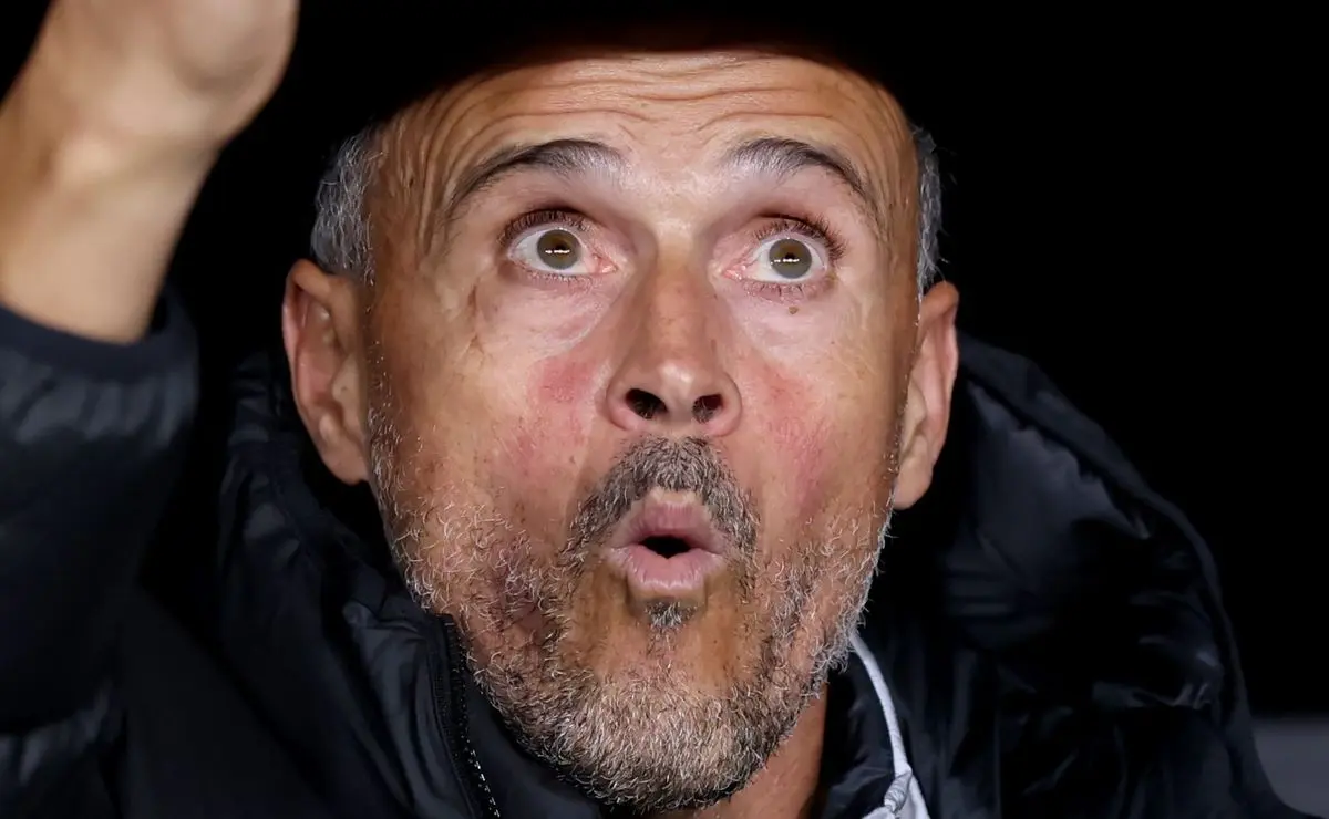 Luis Enrique considera o Flamengo um adversário perigoso e alerta: “Enfrentar um time brasileiro não é bom”