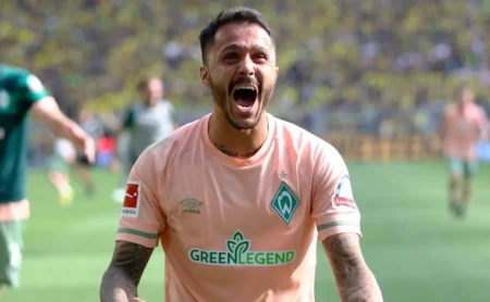 Luís Castro confirma Cristaldo, mas Grêmio observa camisa 10 do Werder Bremen para 2026