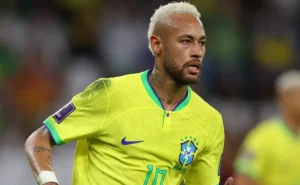 Luxemburgo defende a convocação de Neymar para a Seleção: “Pode dar uma Copa do Mundo ao Brasil” Luxemburgo defende a convocação de Neymar para a Seleção: “Pode dar uma Copa do Mundo ao Brasil”