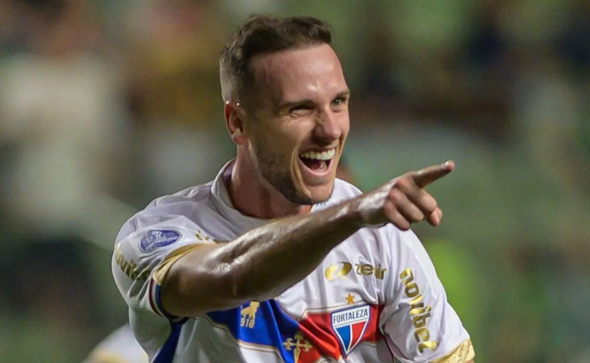 Marcelo Paz avalia a contratação de Tomás Pochettino no Corinthians.