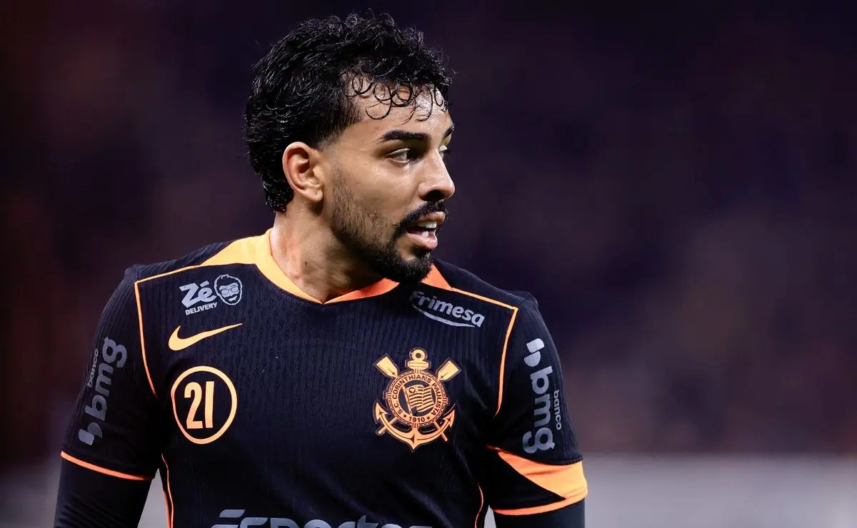 Matheus Bidu supera atacantes do Corinthians e atinge melhor marca de participações em gols na carreira