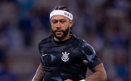 Memphis se destaca no Corinthians em jogos decisivos e análise revela diferença em relação a outras partidas Memphis se destaca no Corinthians em jogos decisivos e análise revela diferença em relação a outras partidas
