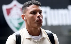 Milan mantém esperança e negocia com Thiago Silva para 2026 Milan mantém esperança e negocia com Thiago Silva para 2026