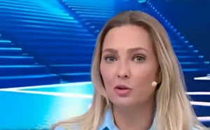 Nadine Bastos analisa lance polêmico entre Fluminense e Vasco ao vivo Nadine Bastos analisa lance polêmico entre Fluminense e Vasco ao vivo