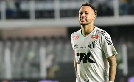 Neymar busca feito inédito em 2025 antes de partida decisiva