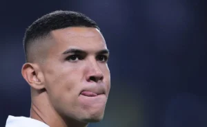 Palmeiras avalia venda de Micael em 2026 e Naves, do Alverca, não é o substituto imediato. Palmeiras avalia venda de Micael em 2026 e Naves, do Alverca, não é o substituto imediato.