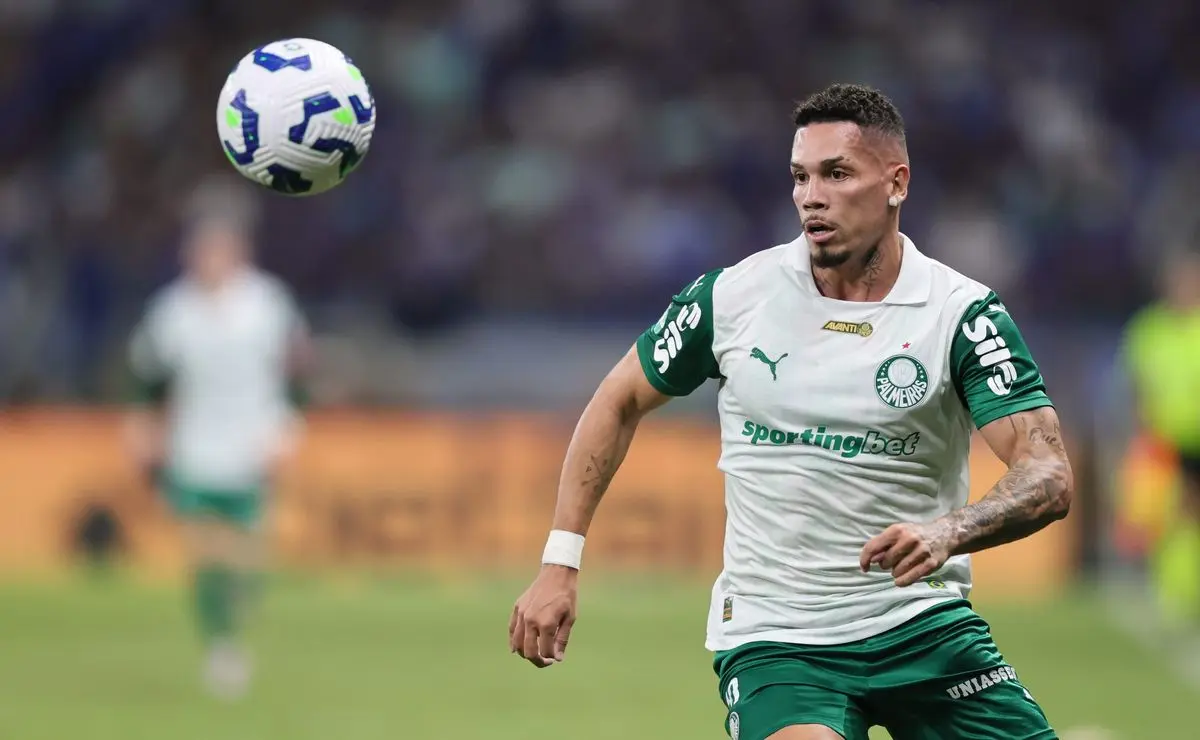 Palmeiras conta com os retornos de Paulinho e Evangelista como reforços para a próxima temporada