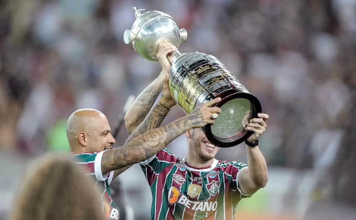 Palmeiras mira Nuno Freitas, ex-Fluminense, após negociação com Vitão e acerto com Marlon