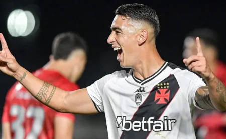 Puma Rodríguez renova contrato com o Vasco em alta em 2025