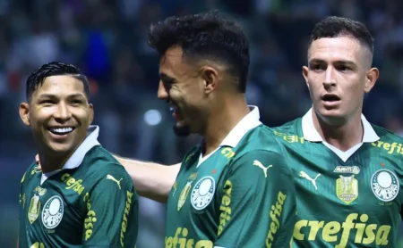 Quatro reforços no Santos: Gabriel Menino, Alan Patrick e mais dois na lista de Mattos Quatro reforços no Santos: Gabriel Menino, Alan Patrick e mais dois na lista de Mattos