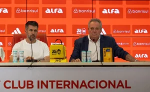 Quatro saídas em janeiro: Abel Braga e Pezzolano definem planejamento e Inter segue com a reformulação do elenco