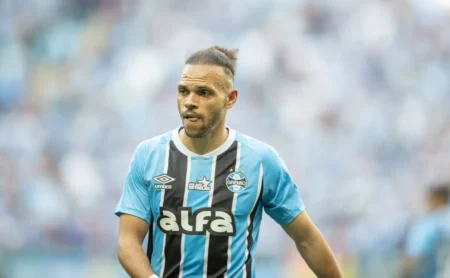 RETIFICAÇÃO: Informação sobre ação de Braithwaite contra o Grêmio na Justiça é falsa