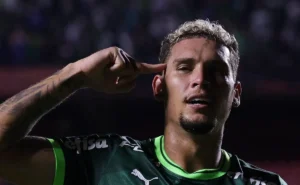 Rafael Navarro: Santos esbarra em exigência e negociação não avança