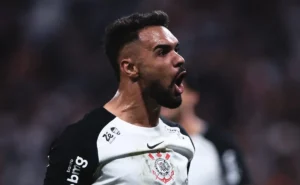 Raniele exalta campanha do Corinthians na Copa Betano do Brasil e agradece à Fiel: “Parte principal”