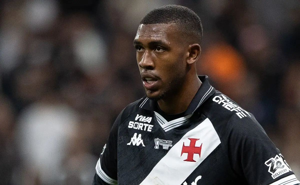 Rayan eleito o melhor jogador do Vasco em 2025 após temporada de destaque
