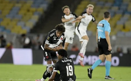 Reação da internet: memes sobre o vice do Vasco na Copa do Brasil