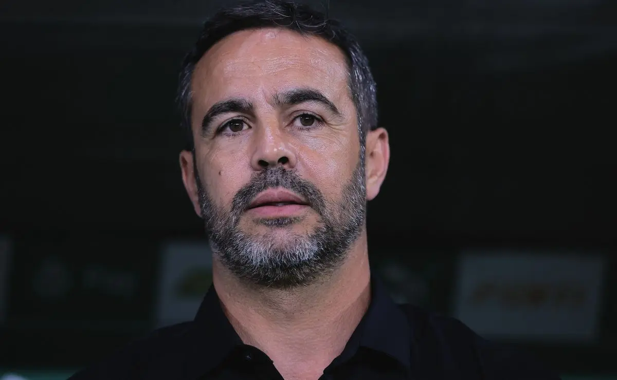 Saída de Davide Ancelotti gera pedidos de retorno de Artur Jorge entre torcedores do Botafogo: “Posta o Pix”