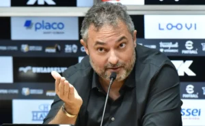 Santos: Planejamento cauteloso e sem mudanças bruscas para a próxima temporada